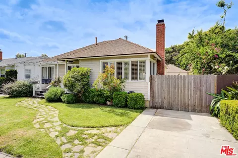 10806 Esther Ave, Los Angeles, CA 90064