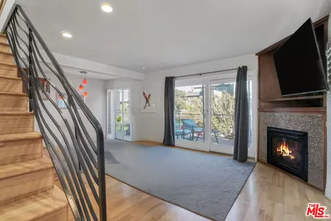 Other - 11 19th Ave, Venice, CA 90291 photo 1 of 12