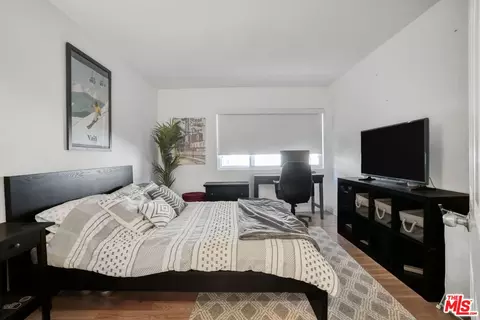 Bedroom - 11 19th Ave, Venice, CA 90291 photo 2 of 6