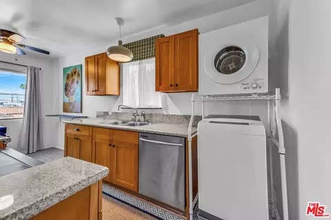 Other - 5608 Lime Ave #3, Long Beach, CA 90805 photo 7 of 10