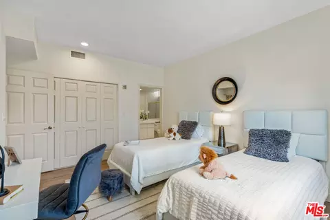 1663 Malcolm Ave #103, Los Angeles, CA 90024 photo 28