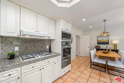 1663 Malcolm Ave #103, Los Angeles, CA 90024 photo 11