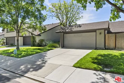 16824 Shinedale Dr, Canyon Country, CA 91387