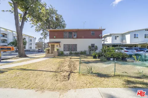 4455 W 3rd St, Los Angeles, CA 90020