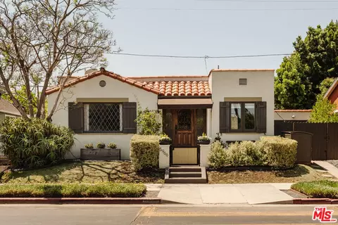 5966 Airdrome St, Los Angeles, CA 90035