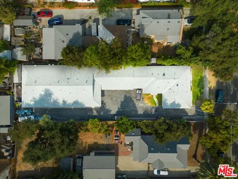 965 N Summit Ave, Pasadena, CA 91103 photo 6