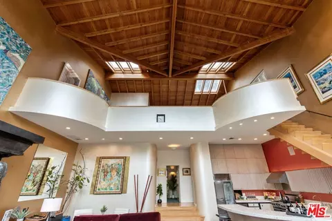 2228 Walnut Ave, Venice, CA 90291 photo 16