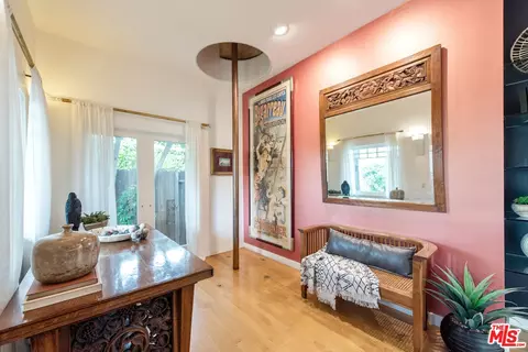 2228 Walnut Ave, Venice, CA 90291 photo 5