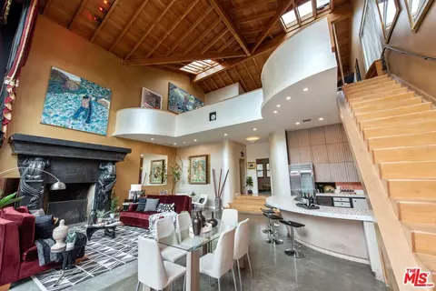 2228 Walnut Ave, Venice, CA 90291 photo 15