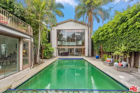 2228 Walnut Ave, Venice, CA 90291 photo 10