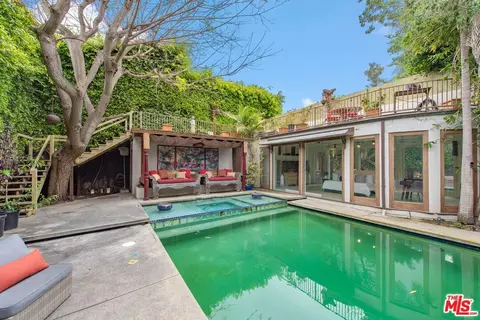 2228 Walnut Ave, Venice, CA 90291 photo 33