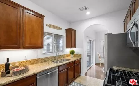 641 E 223rd St #D, Carson, CA 90745 photo 4