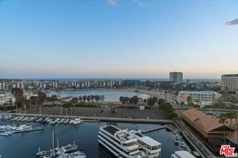 4267 Marina City Dr #900, Marina Del Rey, CA 90292