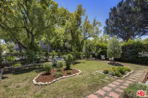 1454 Elizabeth St, Pasadena, CA 91104 photo 34