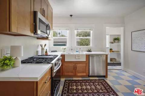 1454 Elizabeth St, Pasadena, CA 91104 photo 12