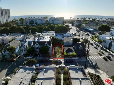2620 2nd St, Santa Monica, CA 90405
