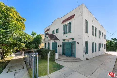 2522 London St, Los Angeles, CA 90026
