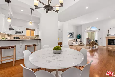 1511 Camden Ave #PH3, Los Angeles, CA 90025