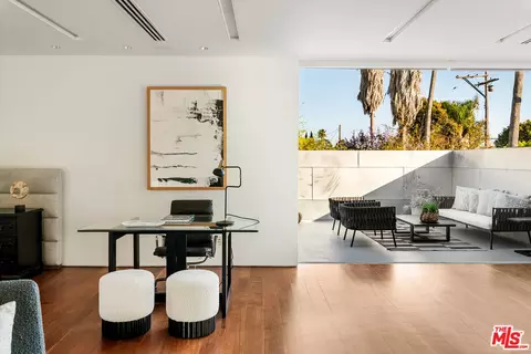 Other - 702 6th Ave, Venice, CA 90291 photo 4 of 5