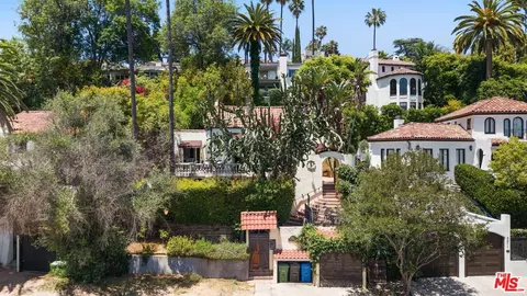 6615 Emmet Ter, Los Angeles, CA 90068
