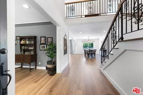 5527 Calhoun Ave, Sherman Oaks, CA 91401 photo 5