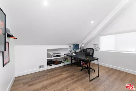 5527 Calhoun Ave, Sherman Oaks, CA 91401 photo 40
