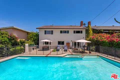 5527 Calhoun Ave, Sherman Oaks, CA 91401 photo 2