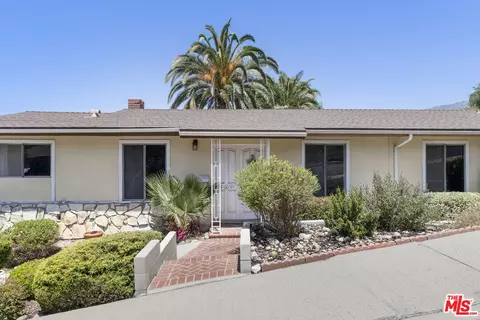 8929 Mulberry Dr, Sunland, CA 91040