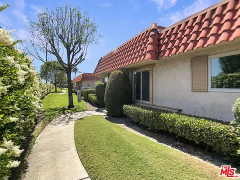 22862 Bonita Ln, Lake Forest, CA 92630
