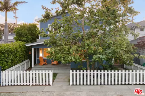 Other - 729 Superba Ave, Venice, CA 90291 photo 2 of 20