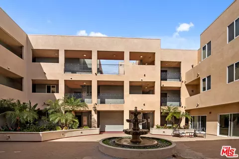 13951 Sherman Way #303, Van Nuys, CA 91405