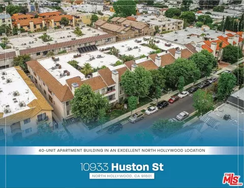 10933 Huston St, North Hollywood, CA 91601
