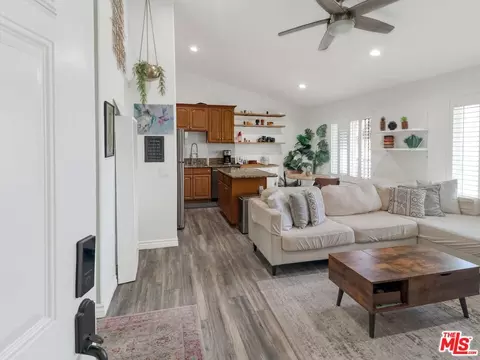 Other - 1637 E 5th St #302, Long Beach, CA 90802 photo 1 of 5