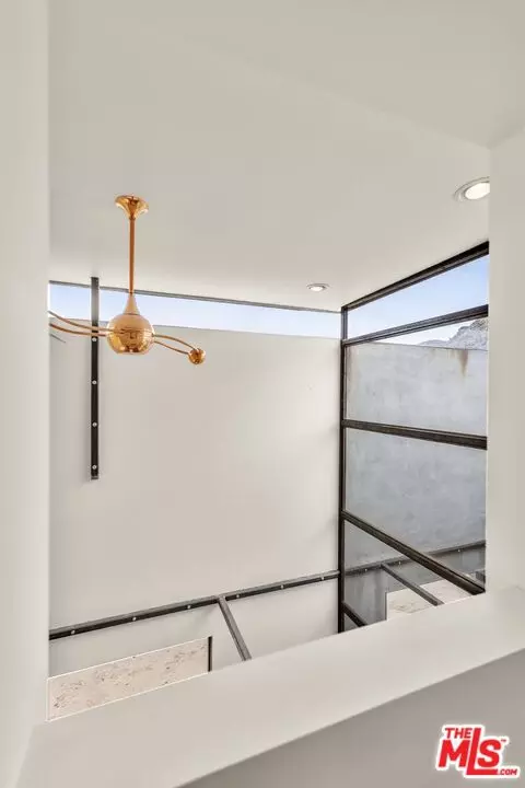 Entry Way - 63131 Rocking Chair Rd, Joshua Tree, CA 92252 photo 5 of 7