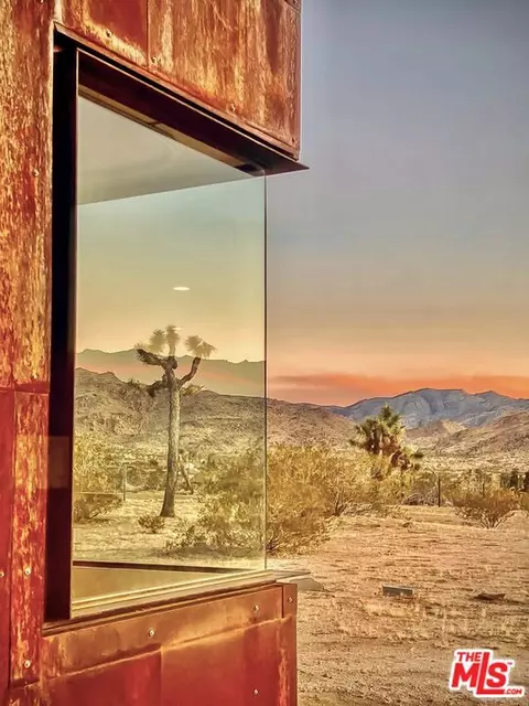 63131 Rocking Chair Rd, Joshua Tree, CA 92252