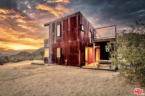 Exterior - 63131 Rocking Chair Rd, Joshua Tree, CA 92252 photo 4 of 17