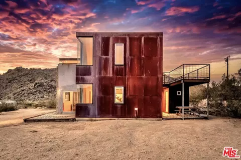 Exterior - 63131 Rocking Chair Rd, Joshua Tree, CA 92252 photo 5 of 17