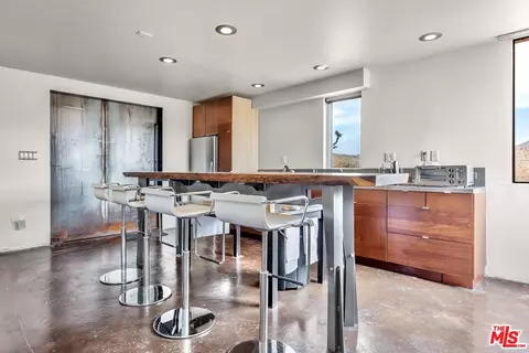 Kitchen - 63131 Rocking Chair Rd, Joshua Tree, CA 92252 photo 4 of 4