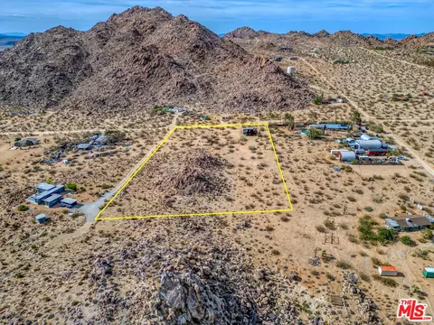 View/Area - 63131 Rocking Chair Rd, Joshua Tree, CA 92252 photo 3 of 5