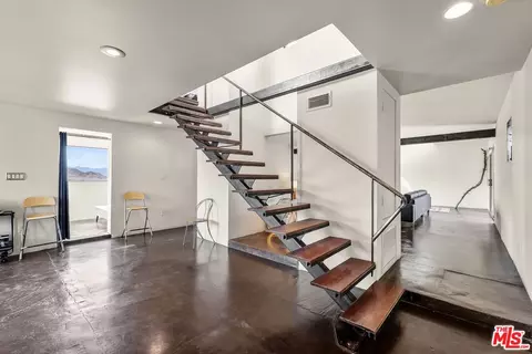 Entry Way - 63131 Rocking Chair Rd, Joshua Tree, CA 92252 photo 3 of 7
