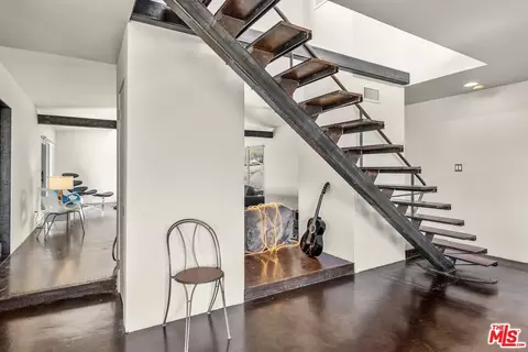 Entry Way - 63131 Rocking Chair Rd, Joshua Tree, CA 92252 photo 6 of 7