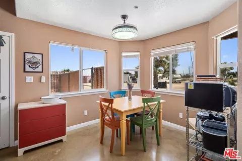 Dining - 9999 Del Sol Ave, Phelan, CA 92371 photo 1 of 1