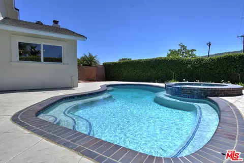 Exterior - 2107 Rockdale Ave, Simi Valley, CA 93063 photo 6 of 11