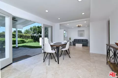 Dining - 2107 Rockdale Ave, Simi Valley, CA 93063 photo 6 of 6