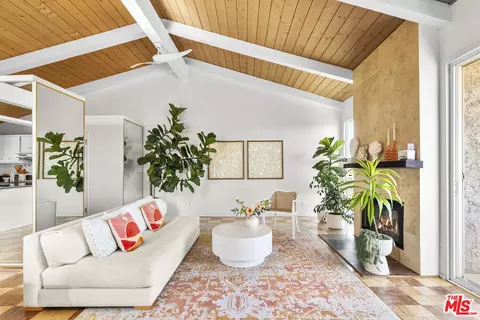 28366 Rey De Copas Ln, Malibu, CA 90265