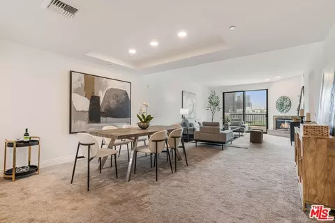 11847 Gorham Ave #206, Los Angeles, CA 90049