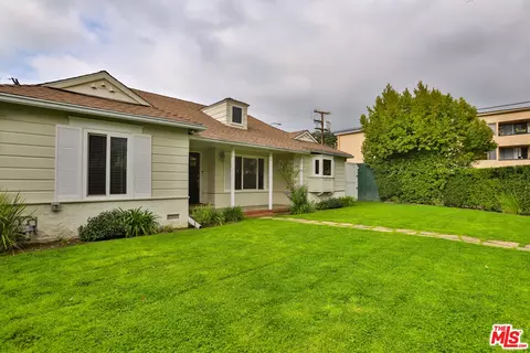 4271 Riverton Ave, North Hollywood, CA 91602