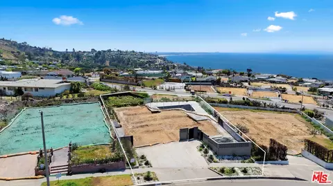 3530 Shoreheights Dr, Malibu, CA 90265