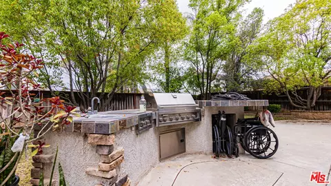 12590 Mango Ln, Riverside, CA 92503 photo 34