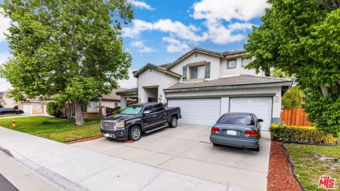 12590 Mango Ln, Riverside, CA 92503 photo 3